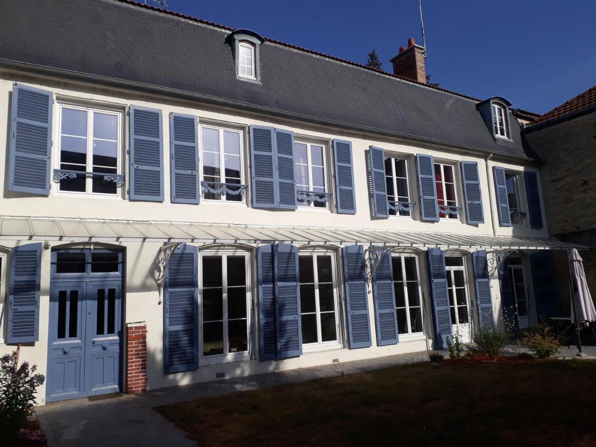 Les Pierres Bleues Hotel Bar-sur-Aube Exterior foto